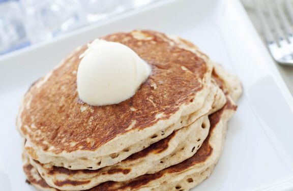 Whole Wheat Buttermilk Pancakes