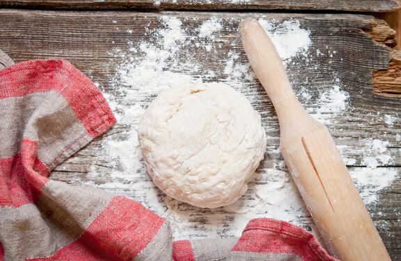 Flaky Pastry Dough (P&acirc;te Bris&eacute;e)
