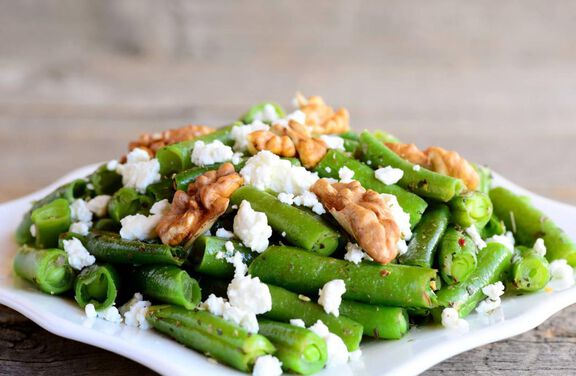 Grilled Green Beans with Feta
