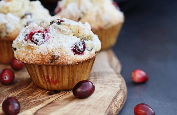 Cranberry &ldquo;Pick-Me-Up&rdquo; Muffins