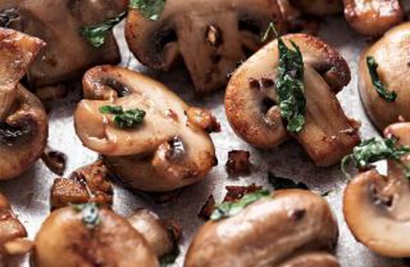 Saut&eacute;ed Mushroom and Butter Sauce