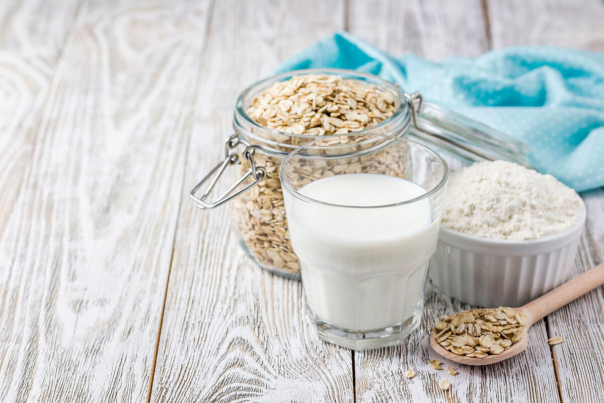 Oat Milk-1
