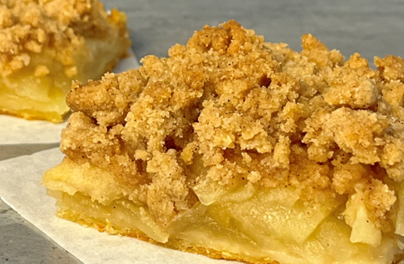Apple Crumb Pie Bars