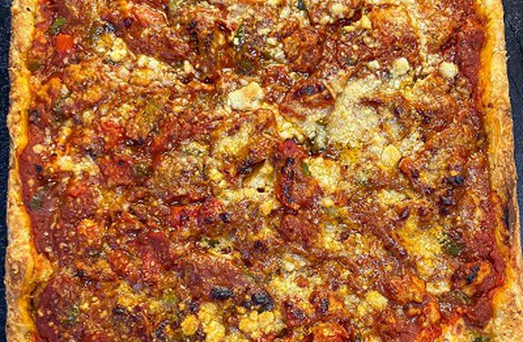 Chicago Deep-Dish Meat Lover&rsquo;s Pie