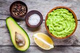 Easy Creamy Guacamole-1