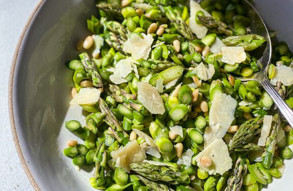 Sliced Asparagus Salad