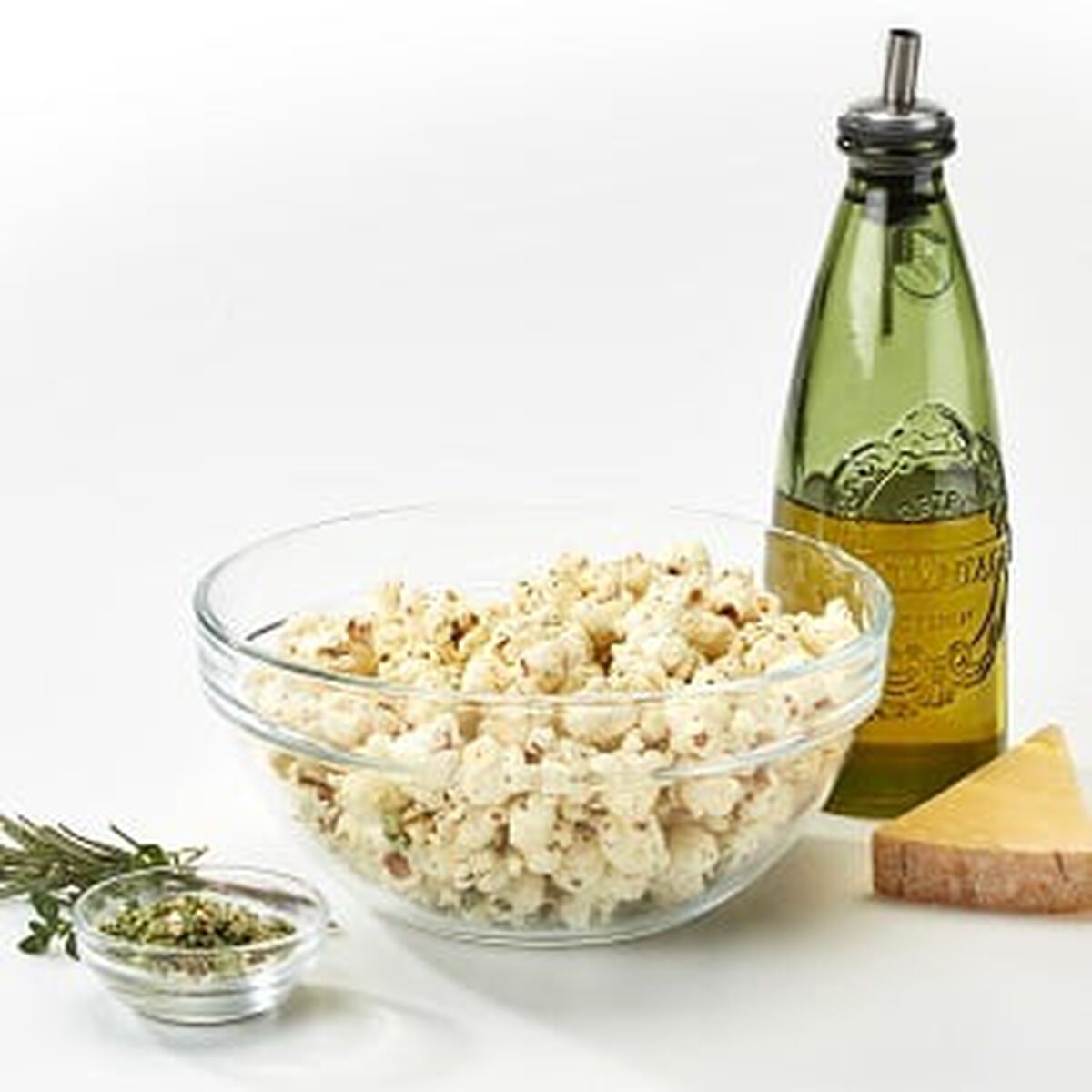 Candied Bacon and Jalape&ntilde;o Popcorn-1