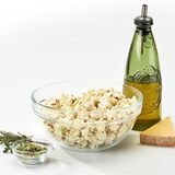 Candied Bacon and Jalape&ntilde;o Popcorn-1