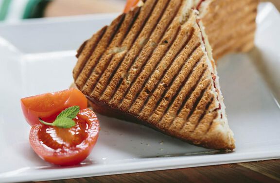 Asparagus, Prosciutto, Roasted Pepper &amp; Fontina Panini