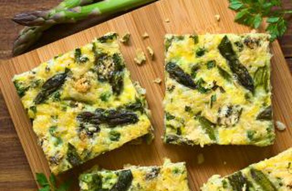 Asparagus and Prosciutto Pasta Frittata