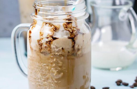 Frozen Cold Brew Coffee Frapp&eacute;