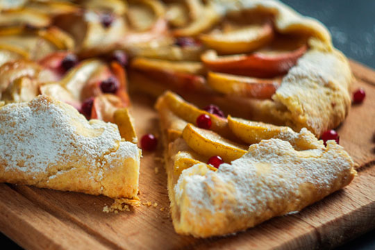 Tarte rustique aux pommes et aux canneberges