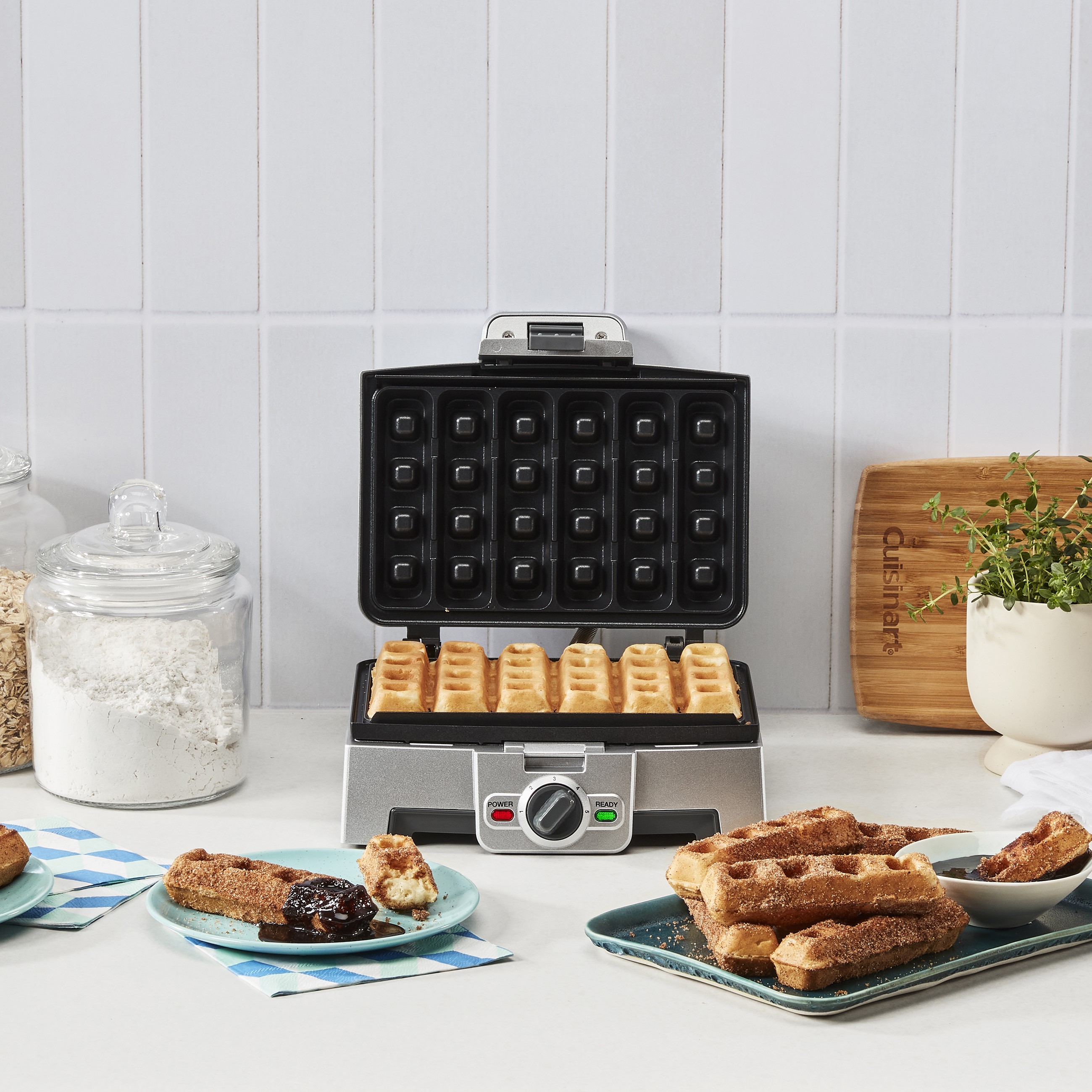 キッチン家電 Cuisinart Belgian Waffle with Pancake Cuisinart WAF-300 Belgian Waffle Maker with Pancake Plates